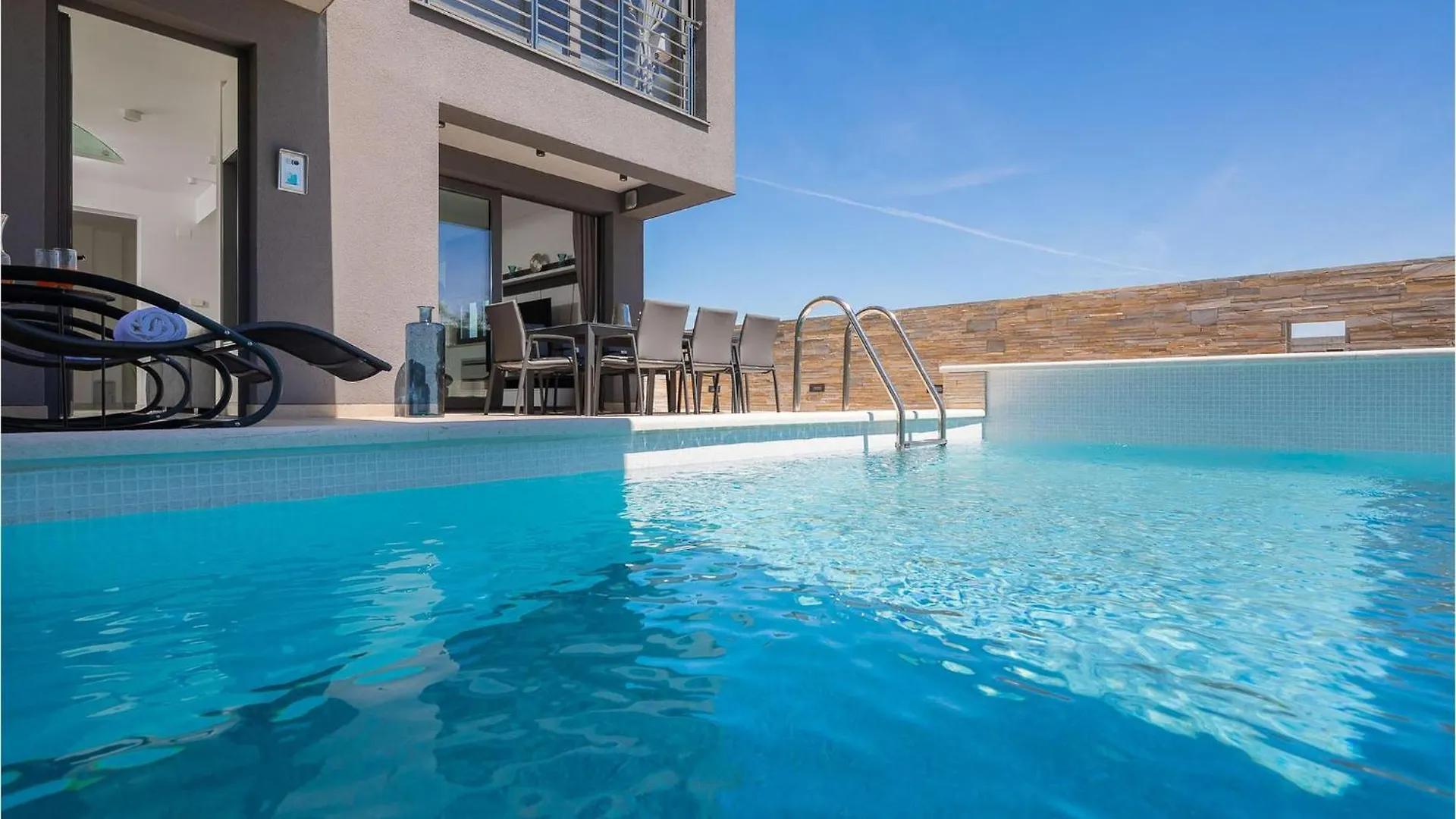 Villa Tina Privlaka  Holiday home Privlaka (Zadar)