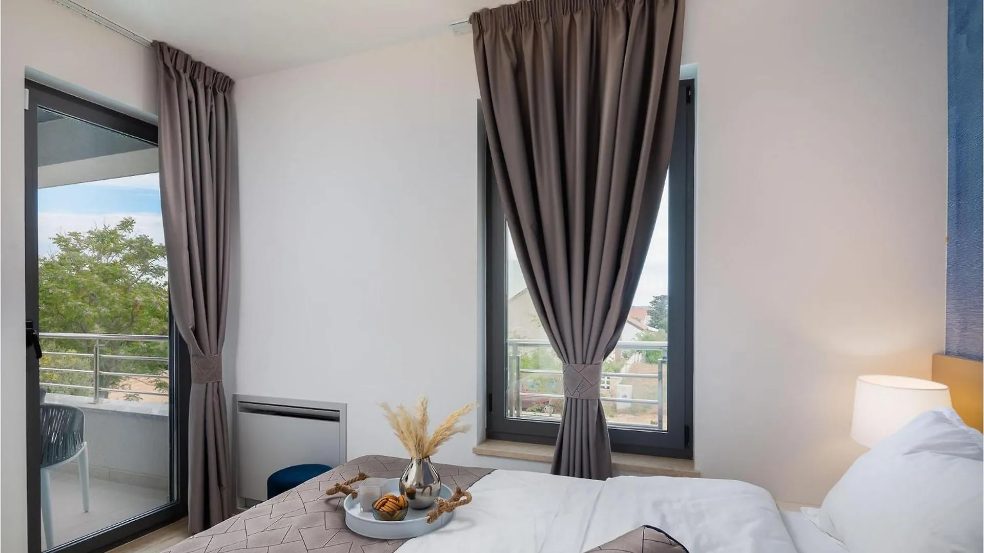 Villa Tina Privlaka  Holiday home